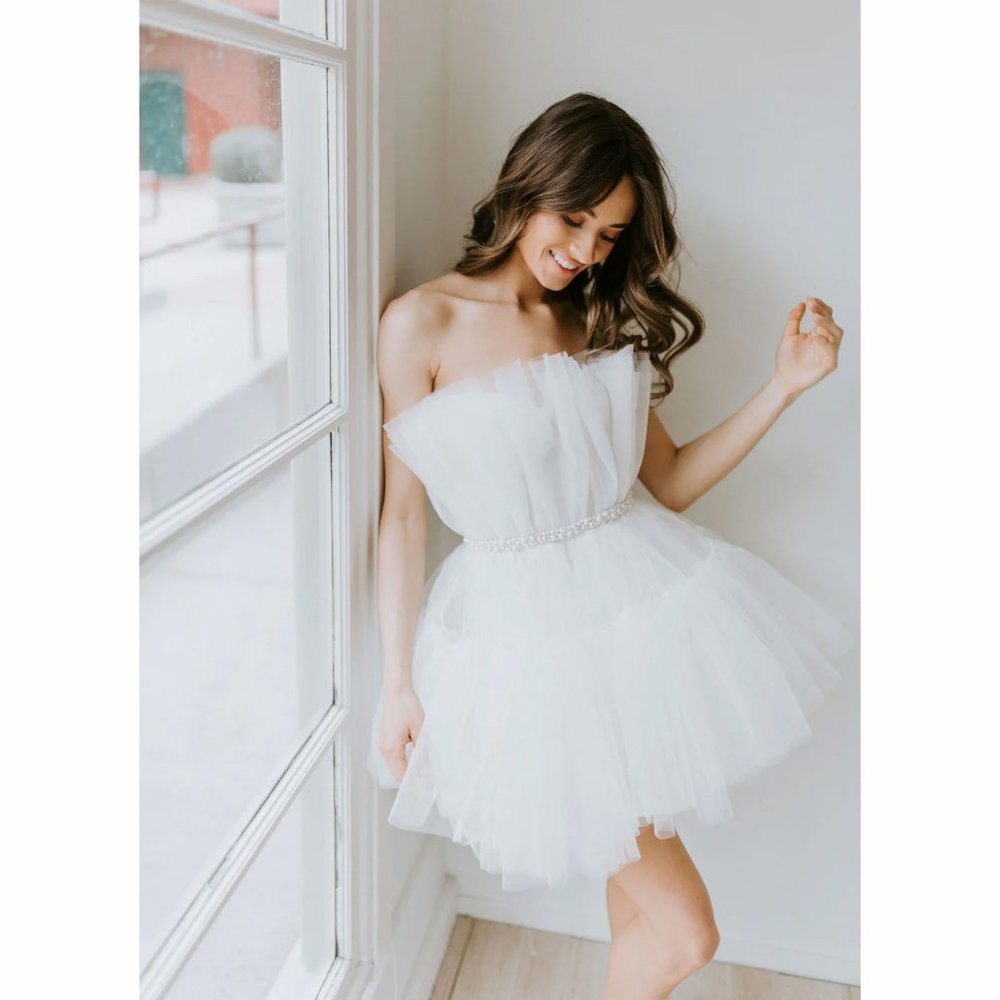 UNTAMED PETALS BY AMANDA JUDGE Strapless White Tulle Dress